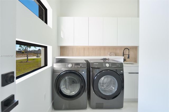 2304 NW 23rd ave, Cape Coral, FL 33993