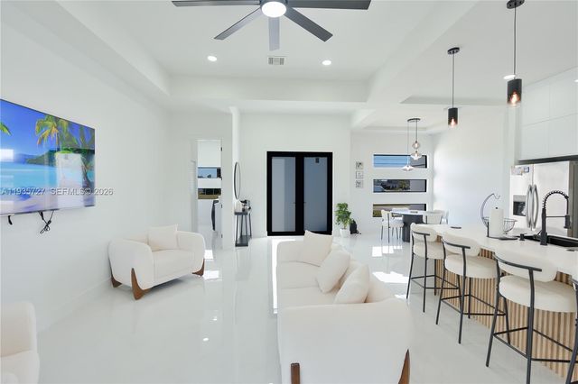 2304 NW 23rd ave, Cape Coral, FL 33993