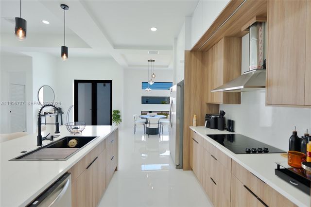 2304 NW 23rd ave, Cape Coral, FL 33993