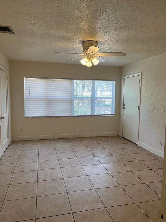 Image 21 of property listing at 720 E ANDERSON STREET 32801, Orlando, FL 32801