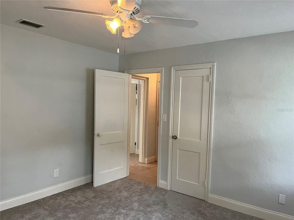 Image 9 of property listing at 720 E ANDERSON STREET 32801, Orlando, FL 32801