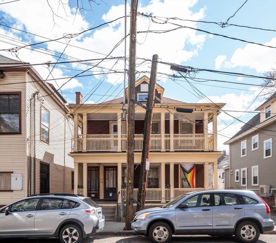 55 Central St 2, Somerville, MA 02143