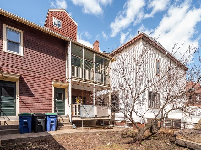 55 Central St 2, Somerville, MA 02143