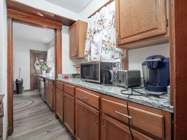 55 Central St 2, Somerville, MA 02143