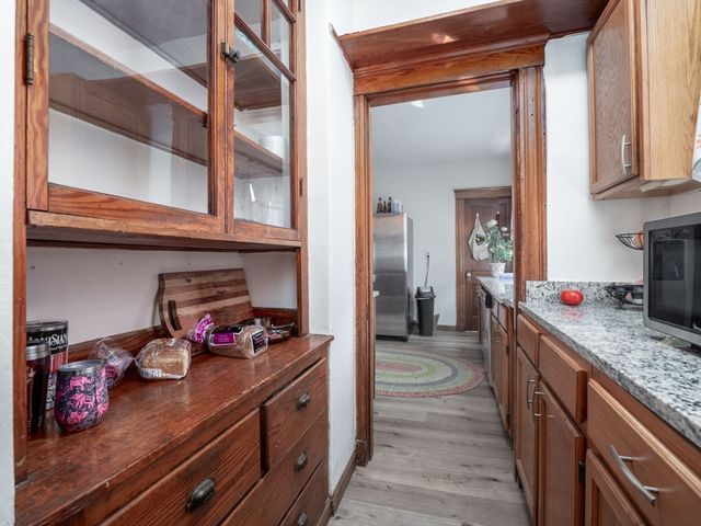 55 Central St 2, Somerville, MA 02143