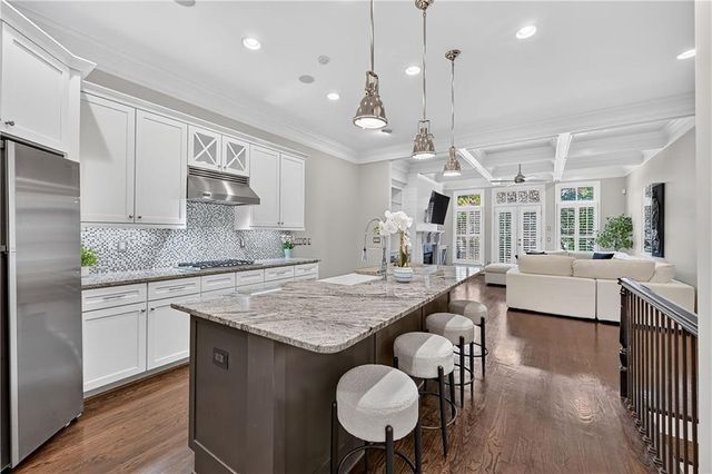35 Honour Avenue NW, Atlanta, GA 30305