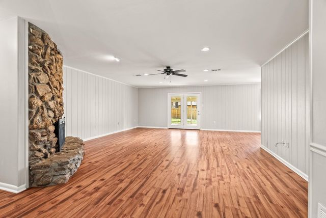 10 Forrest Lane, Conway, AR 72034