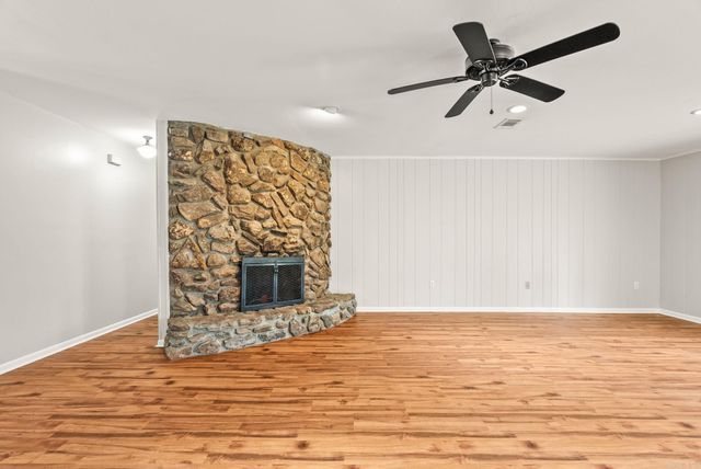 10 Forrest Lane, Conway, AR 72034