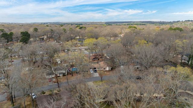 10 Forrest Lane, Conway, AR 72034