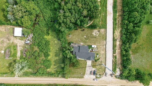 1034 130th Avenue, Wayland, MI 49348