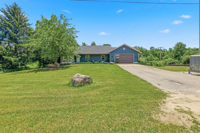 1034 130th Avenue, Wayland, MI 49348