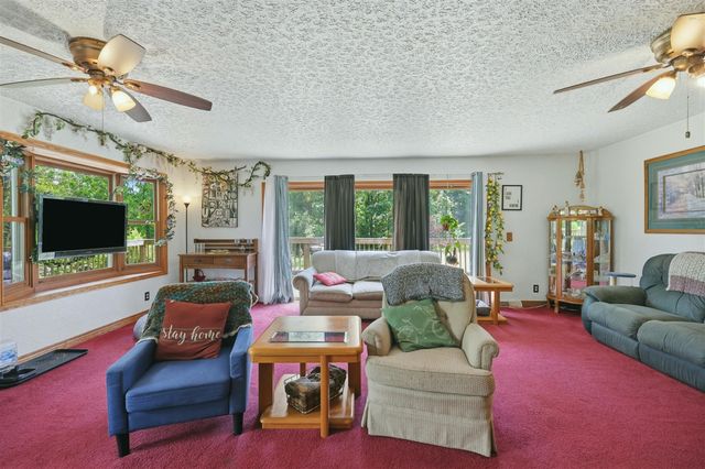 1034 130th Avenue, Wayland, MI 49348