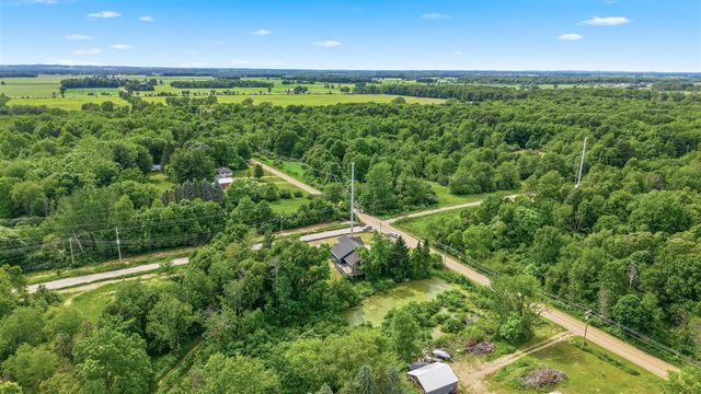 1034 130th Avenue, Wayland, MI 49348
