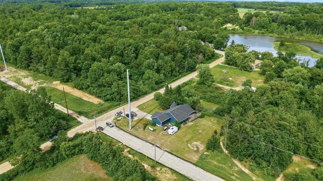 1034 130th Avenue, Wayland, MI 49348