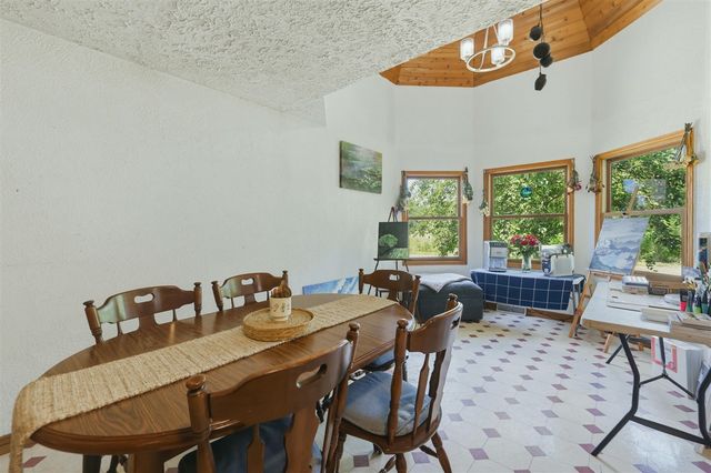 1034 130th Avenue, Wayland, MI 49348