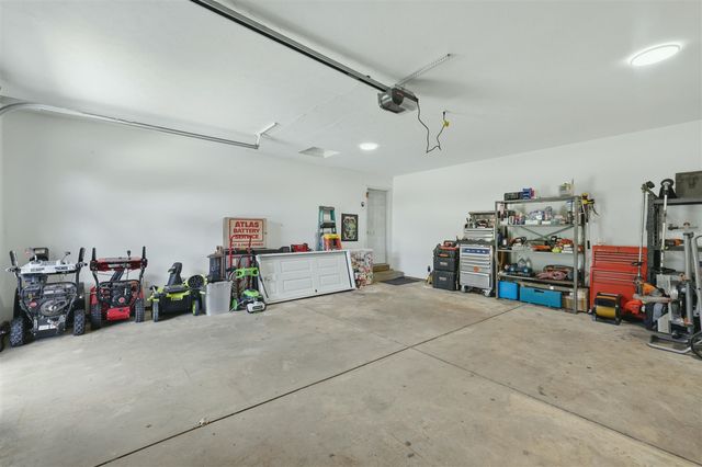 1034 130th Avenue, Wayland, MI 49348