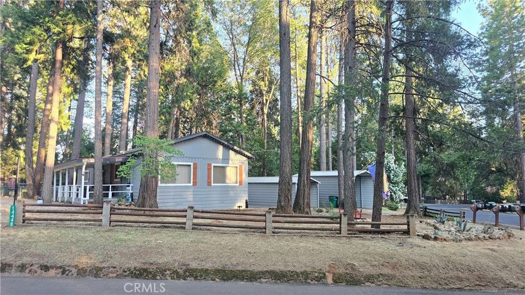 Image 2 of property listing at 14448 Drew Court, Magalia, CA 95954