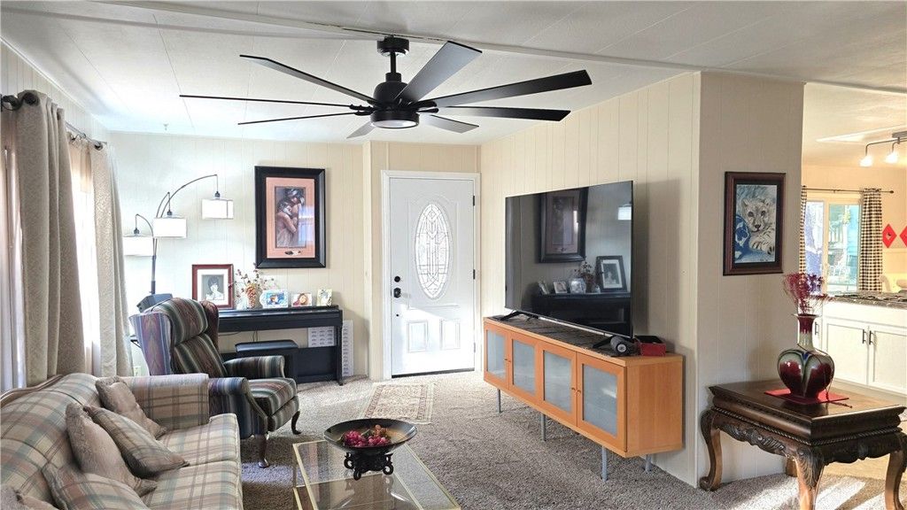 Image 4 of property listing at 14448 Drew Court, Magalia, CA 95954