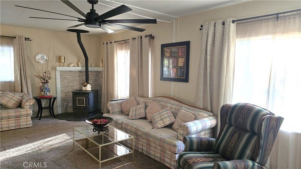 Image 5 of property listing at 14448 Drew Court, Magalia, CA 95954