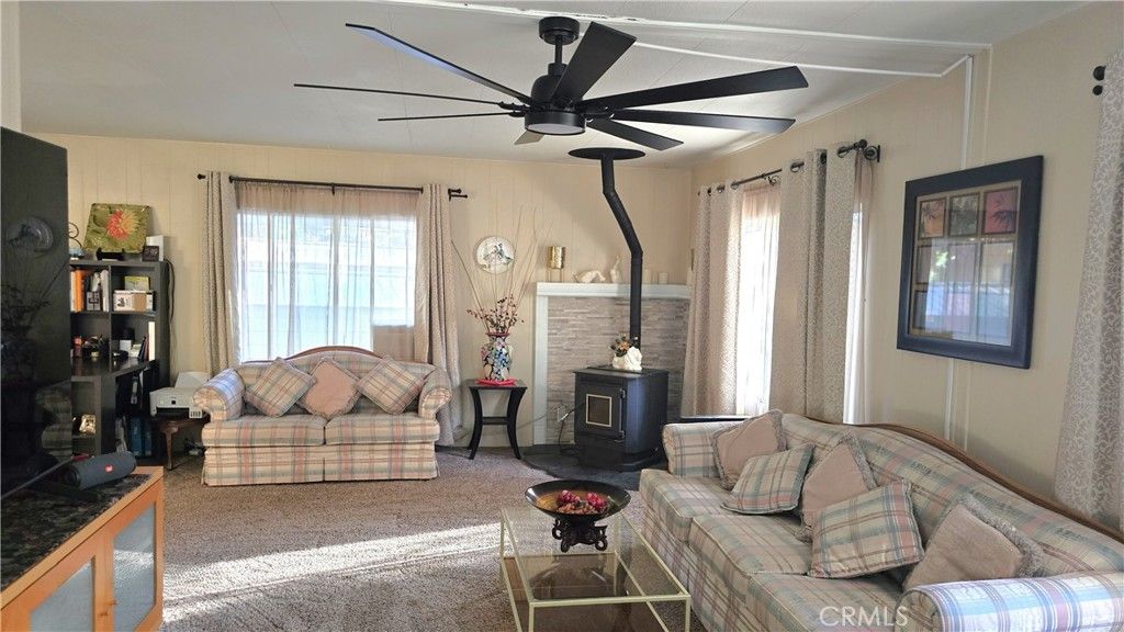 Image 6 of property listing at 14448 Drew Court, Magalia, CA 95954