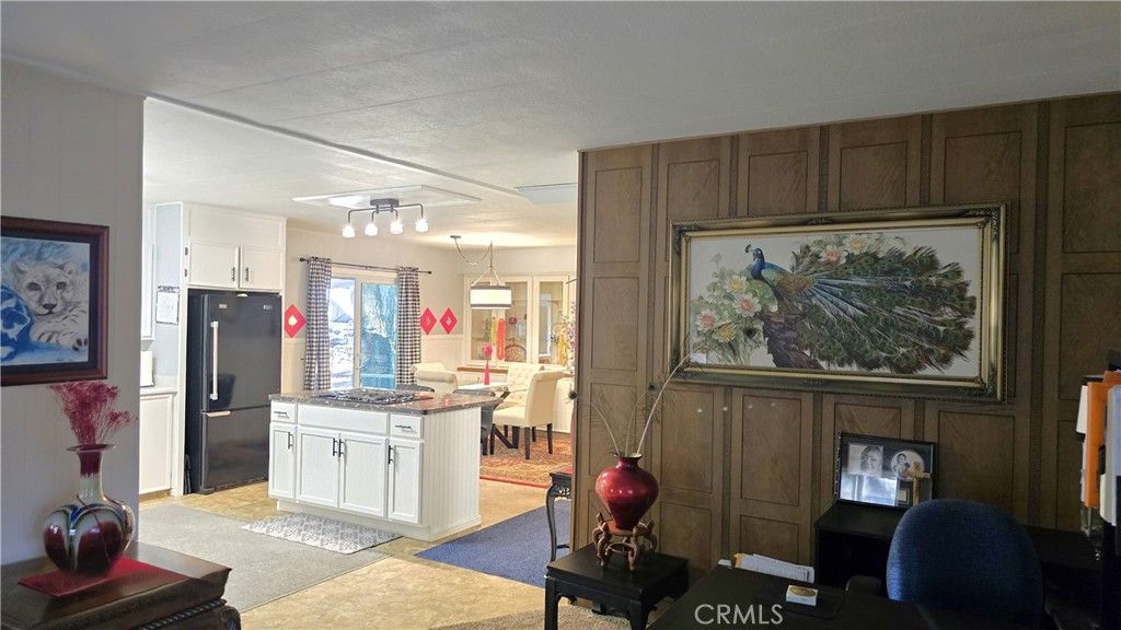 Image 9 of property listing at 14448 Drew Court, Magalia, CA 95954