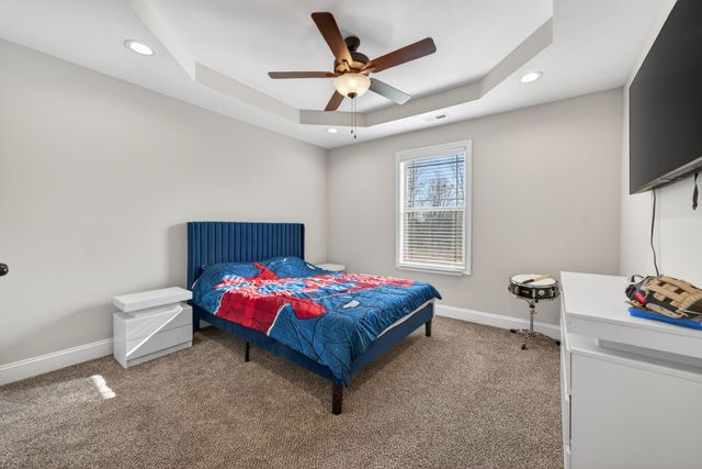 308 Young Ln, Pleasant View, TN 37146