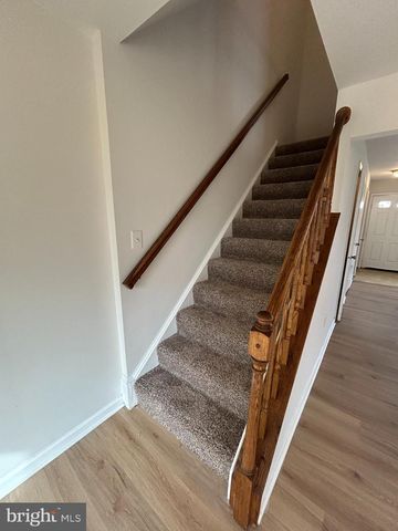 3639 MCDOWELL CT, Dumfries, VA 22026