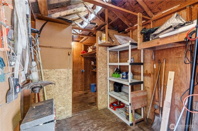 211 N Mount Christie Drive, Hoodsport, WA 98548