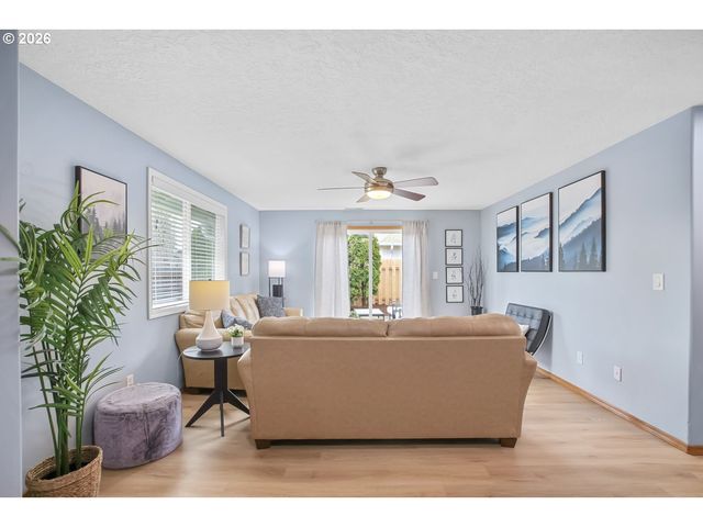 1979 Se 63RD Ave, Hillsboro, OR 97123