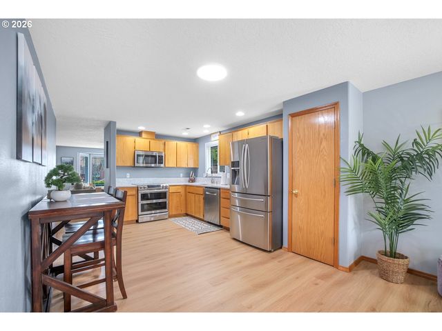 1979 Se 63RD Ave, Hillsboro, OR 97123