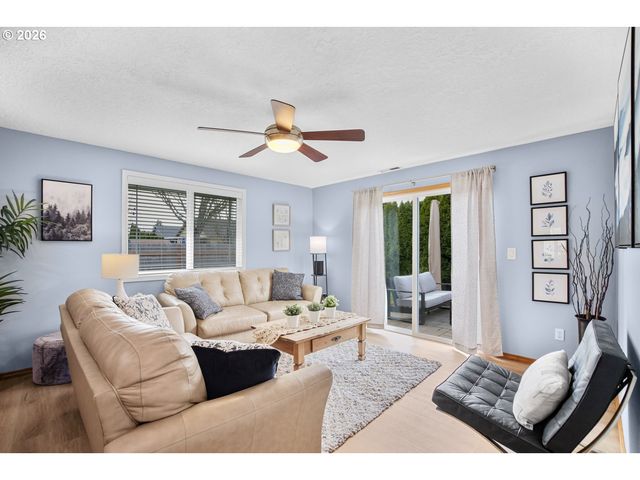 1979 Se 63RD Ave, Hillsboro, OR 97123