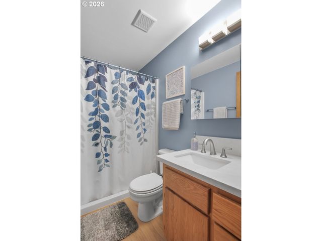 1979 Se 63RD Ave, Hillsboro, OR 97123