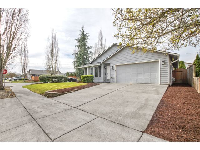 1979 Se 63RD Ave, Hillsboro, OR 97123