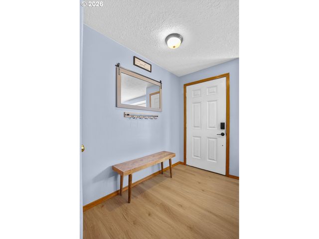 1979 Se 63RD Ave, Hillsboro, OR 97123