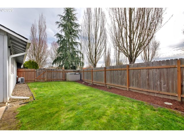 1979 Se 63RD Ave, Hillsboro, OR 97123