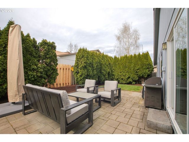 1979 Se 63RD Ave, Hillsboro, OR 97123