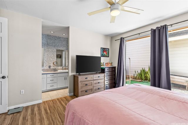 91-1017C Keokolo Street, Kapolei, HI 96707