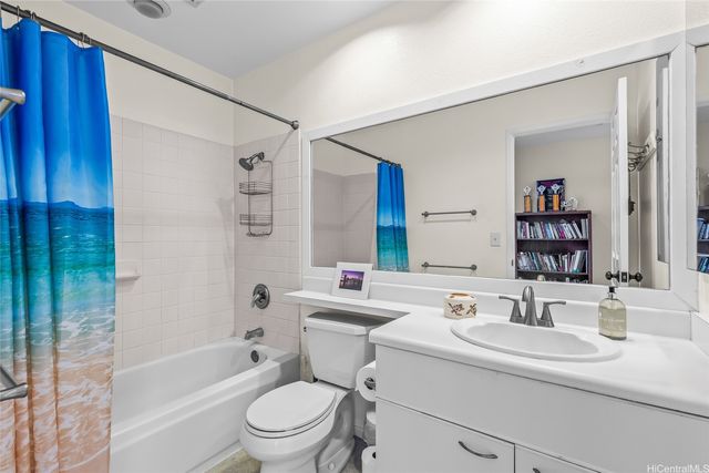 91-1017C Keokolo Street, Kapolei, HI 96707