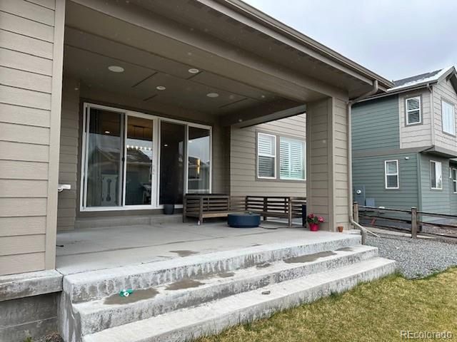 8843 Flattop St, Arvada, CO 80007