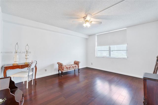 4851 NW 26th Ct 144, Lauderdale Lakes, FL 33313