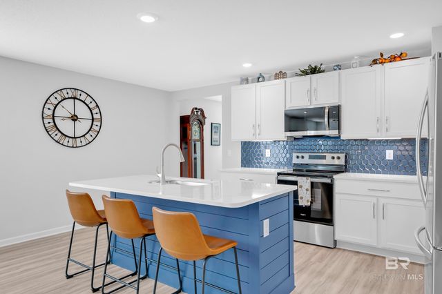 8861 Summer Bay Lane, Foley, AL 36535