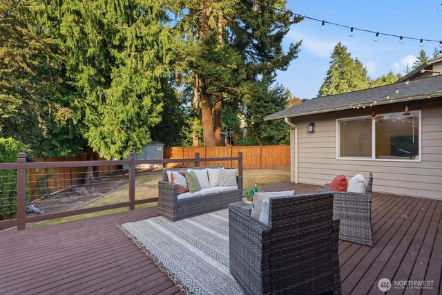 13306 85th Avenue NE, Kirkland, WA 98034
