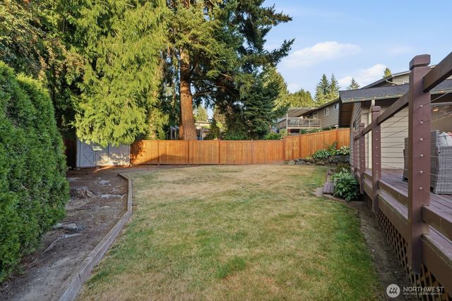 13306 85th Avenue NE, Kirkland, WA 98034