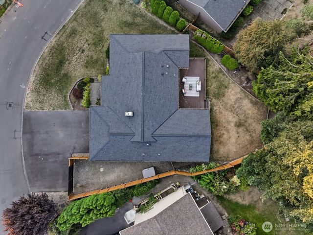 13306 85th Avenue NE, Kirkland, WA 98034