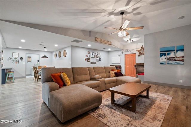 145 W San Remo Street, Gilbert, AZ 85233