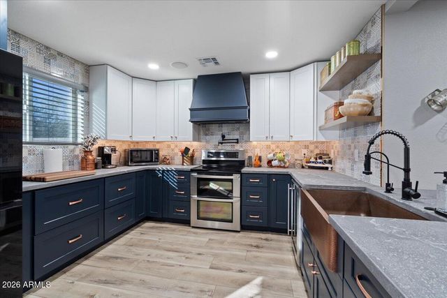 145 W San Remo Street, Gilbert, AZ 85233