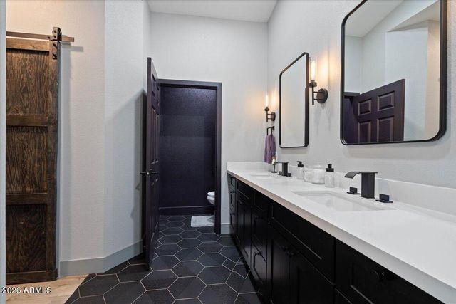 145 W San Remo Street, Gilbert, AZ 85233