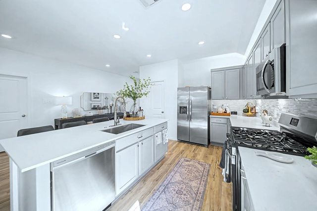 22616 Hackberry Leaf Drive, New Caney, TX 77357