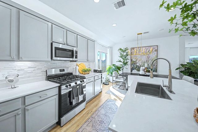 22616 Hackberry Leaf Drive, New Caney, TX 77357