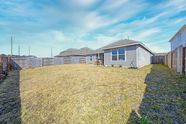 22616 Hackberry Leaf Drive, New Caney, TX 77357